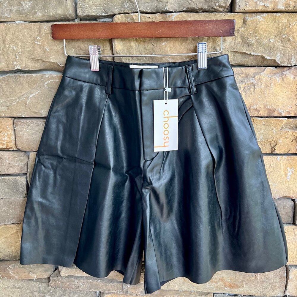 Choosy Black Faux Leather Shorts Women's Small (2) NWT